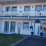 Apartment Am *